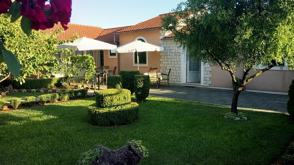 Apartments Lupus Vodice Exterior foto