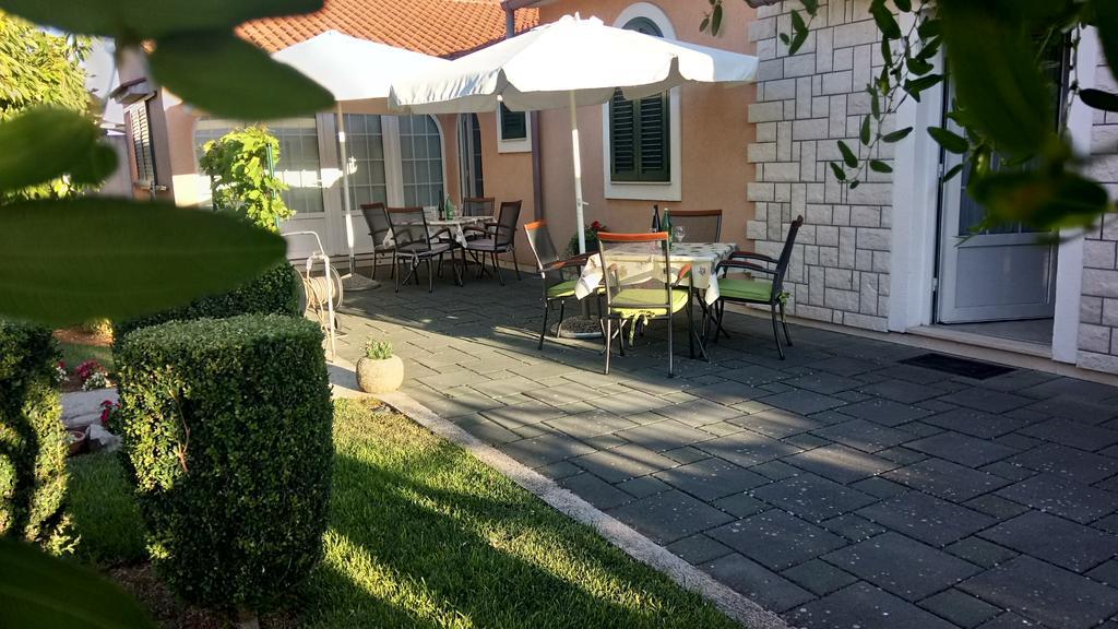 Apartments Lupus Vodice Exterior foto